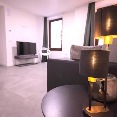 1dest - Location
